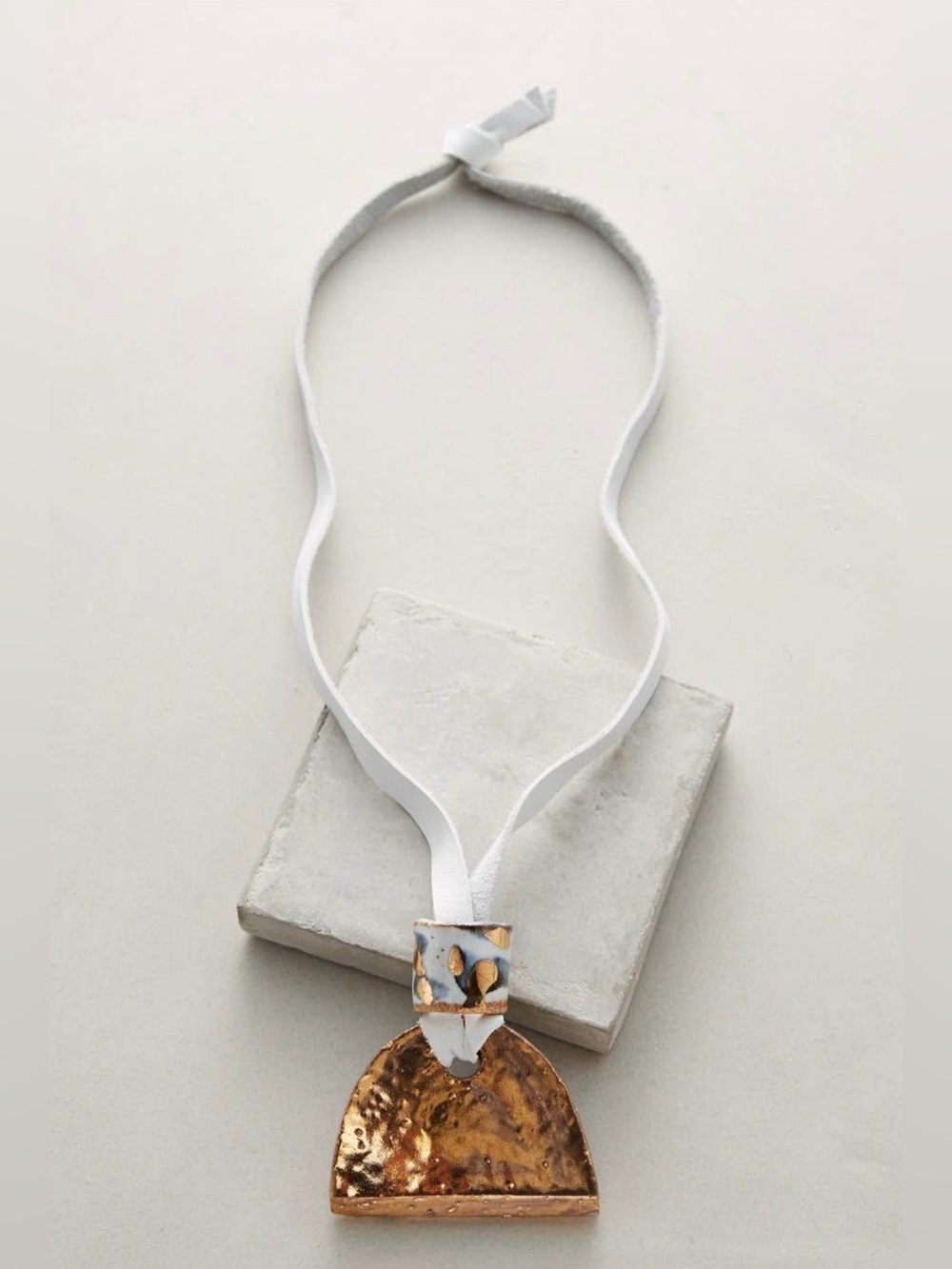 Anthropologie Thora Pendant Necklace